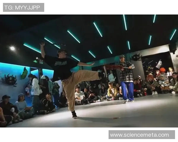 街舞盛宴:深入解析深圳街舞队的独特战术与风格